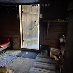 Taalihomes Vanakuela Puhkemaja - Saun Ja Kuemblustuenn Hinnas * Vanakula (Polva)