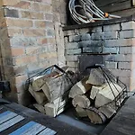 Taalihomes Vanakuela Puhkemaja - Saun Ja Kuemblustuenn Hinnas Chalet