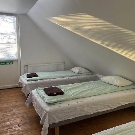 Taalihomes Vanakuela Puhkemaja - Saun Ja Kuemblustuenn Hinnas Chalé Vanakula (Polva)