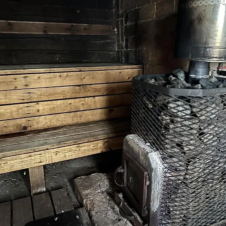Taalihomes Vanakuela Puhkemaja - Saun Ja Kuemblustuenn Hinnas Chalet