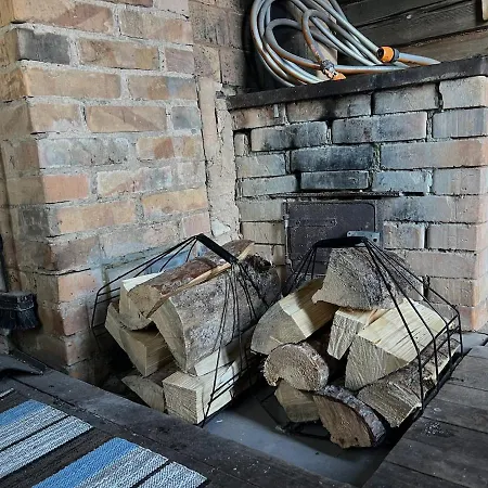 Taalihomes Vanakuela Puhkemaja - Saun Ja Kuemblustuenn Hinnas Chalet