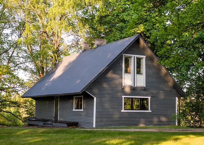 Taalihomes Vanakuela Puhkemaja - Saun Ja Kuemblustuenn Hinnas Chalet Vanakula (Polva)